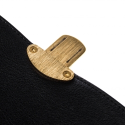 مملوكة مسبقًا محفظة لوي فيتون اميليا جلد ماهينا مونوغرامي أسود