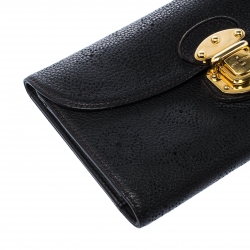 مملوكة مسبقًا محفظة لوي فيتون اميليا جلد ماهينا مونوغرامي أسود