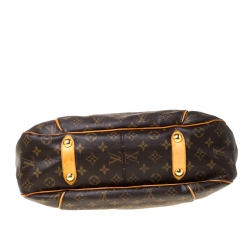 مملوكة مسبقًا حقيبة كتف لوي فيتون غاليريا كانفاس مونوغرامي PM