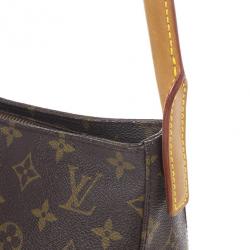 مملوكة مسبقًا Louis Vuitton Monogram Looping MM