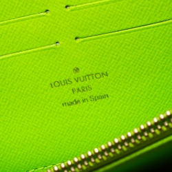 Pre Owned  Louis Vuitton Green Graffiti Stephen Sprouse Limited Edition Zippy Wallet