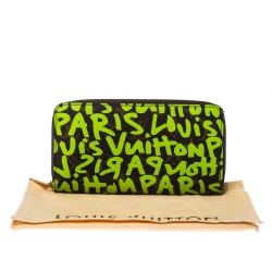 Pre Owned  Louis Vuitton Green Graffiti Stephen Sprouse Limited Edition Zippy Wallet