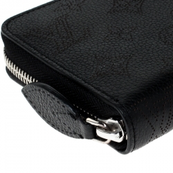 Louis Vuitton Black Monogram  Mahina Leather Zippy Wallet