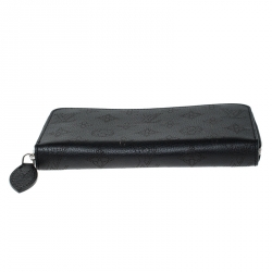 Louis Vuitton Black Monogram  Mahina Leather Zippy Wallet