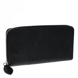 Louis Vuitton Black Monogram  Mahina Leather Zippy Wallet