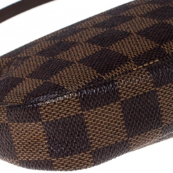 مملوكة مسبقًا Louis Vuitton Damier Ebene Canvas Pochette Accessoires