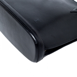 مملوكة مسبقًا حقيبة لوي فيتون لوساك جلد أيبي سوداء