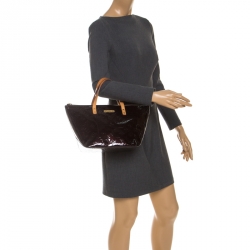 Pre Owned Louis Vuitton Amarante Monogram Vernis Bellevue PM Bag