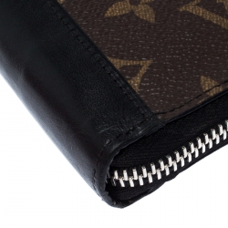 Louis Vuitton Monogram Canvas and Leather Zippy Wallet