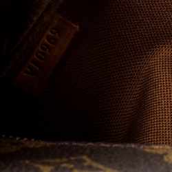 Pre Owned Louis Vuitton Monogram Canvas Pochette Accessories