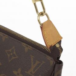 مملوكة مسبقًا  Louis Vuitton Monogram Canvas Pochette Accessoires  