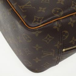 مملوكة مسبقًا Louis Vuittion Monogram Deauville Boston