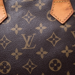 مملوكة مسبقًا  حقيبة لوي فيتون ألما كانفاس مونوغرامي PM