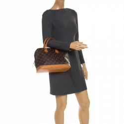 مملوكة مسبقًا  حقيبة لوي فيتون ألما كانفاس مونوغرامي PM