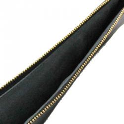 مملوكة مسبقًا Louis Vuitton Noir Epi Leather Pochette Accessoires 24