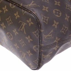 Louis Vuitton Monogram Canvas Neverfull MM Bag