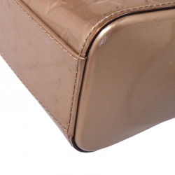 Pre Owned Louis Vuitton Beige Poudre Monogram Vernis Brea PM NM Bag