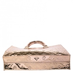 مملوكة مسبقًا Louis Vuitton Gold Limited Edition Monogram Miroir Sac Plat Tote