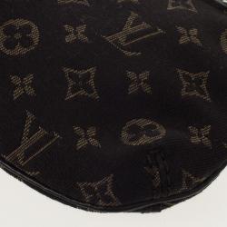 مملوكة مسبقًا Louis Vuitton Fusain Monogram Idylle Mini Accessories Pochette Bag