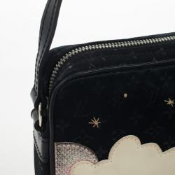 مملوكة مسبقًا Louis Vuitton Giraffe Conte De Fees Pochette