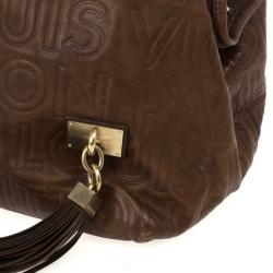مملوكة مسبقًا Louis Vuitton Limited Edition Chocolate Leather Paris Souple Whisper PM Bag