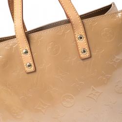 Pre Owned Louis Vuitton Noisette Vernis Reade PM Bag