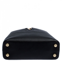 Pre Owned Louis Vuitton Black Taurillon Leather Capucines PM Bag
