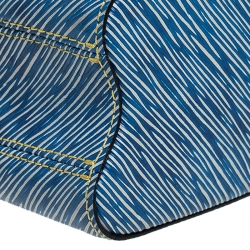 مملوكة مسبقًا Louis Vuitton Denim Epi Leather Twist MM Bag