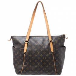 مملوكة مسبقًا حقيبة لوي فيتون توتالي كانفاس مونوغرامي