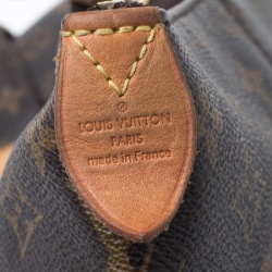 مملوكة مسبقًا حقيبة لوي فيتون توتالي كانفاس مونوغرامي