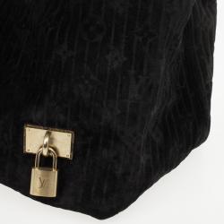 مملوكة مسبقًا Louis Vuitton Black Monogram Embossed Suede Limited Edition Whisper PM