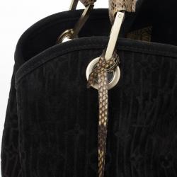 مملوكة مسبقًا Louis Vuitton Black Monogram Embossed Suede Limited Edition Whisper PM