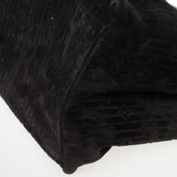 مملوكة مسبقًا Louis Vuitton Black Monogram Embossed Suede Limited Edition Whisper PM