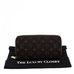 Louis Vuitton Monogram Canvas Zippy Organizer Wallet
