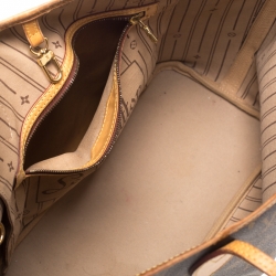Louis Vuitton Monogram Canvas Neverfull MM Bag