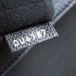 مملوكة مسبقًا حقيبة ظهر لوي فيتون Lock Me جلد سوداء