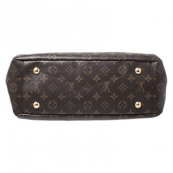 مملوكة مسبقًا Louis Vuitton Black Monogram Canvas Pallas Bag