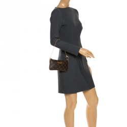 Pre Owned حقيبة يد صغيرة لوي فيتون ميلا كانفاس مونوغرامي MM