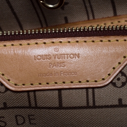 Louis Vuitton Monogram Canvas Neverfull PM Bag