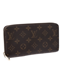 Louis Vuitton Monogram Canvas Zippy Wallet