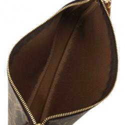 مملوكة مسبقًا Louis Vuitton Monogram Pochette Accessories Shoulder Bag