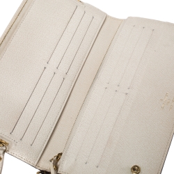 مملوكة مس�بقًا Louis Vuitton White Monogram Canvas Insolite Wallet