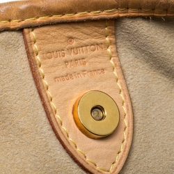 مملوكة مسبقًا حقيبة لو�ي فيتون جاليرا كانفاس مونوغرامية PM