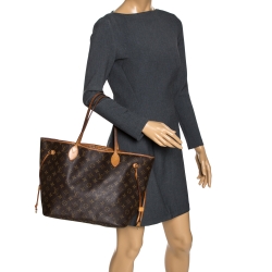 Pre Owned Louis Vuitton Monogram Canvas Neverfull MM Bag