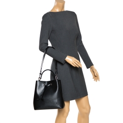 Pre Owned حقيبة لوي فيتون نيون جلد أيبي سوداء