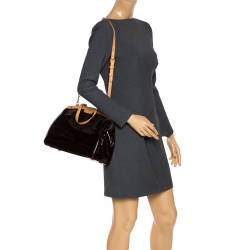 Pre Owned Louis Vuitton Amarante Monogram Vernis Brea MM Bag