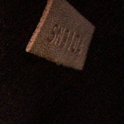 Pre Owned حقيبة لوي فيتون ألما جلد فيرنيه مونوغرامي عنابية PM