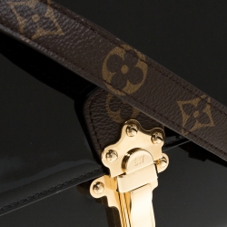 Pre Owned حقيبة لوي فيتون Cherrywood  كانفاس مونوغرامية وجلد فيرنيس سوداء BB 