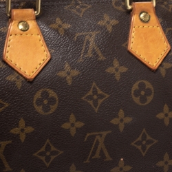 مملوكة مسبقًا Louis Vuitton Monogram Canvas Speedy 25 Bag