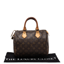 مملوكة مسبقًا Louis Vuitton Monogram Canvas Speedy 25 Bag